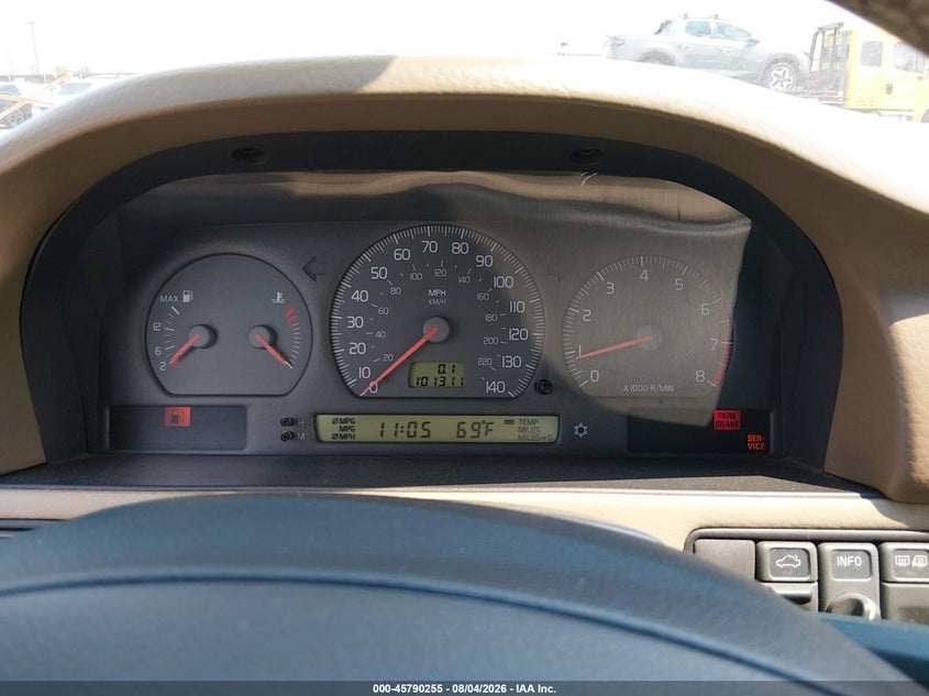 2001 Volvo C70 VIN YV1NC53D41J019519 IAAI salvage auction — NORMAL WEAR, Clear (Colorado), sold $450 on 2026-08-18 (photo 7)