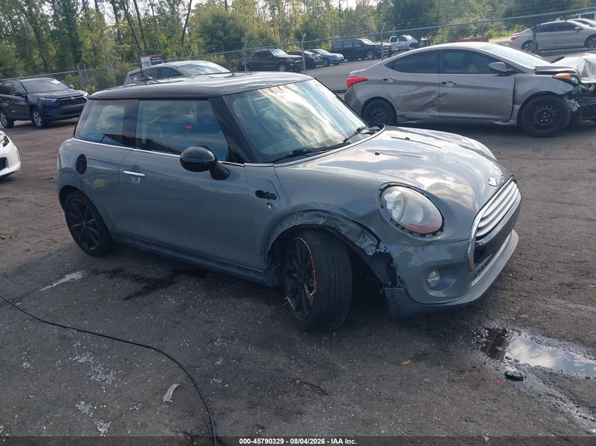 2014 Mini Hard top VIN WMWXM5C50ET936677 IAAI salvage auction — RIGHT FRONT, Wait Title, sold $725 on 2026-09-08 (photo 1)