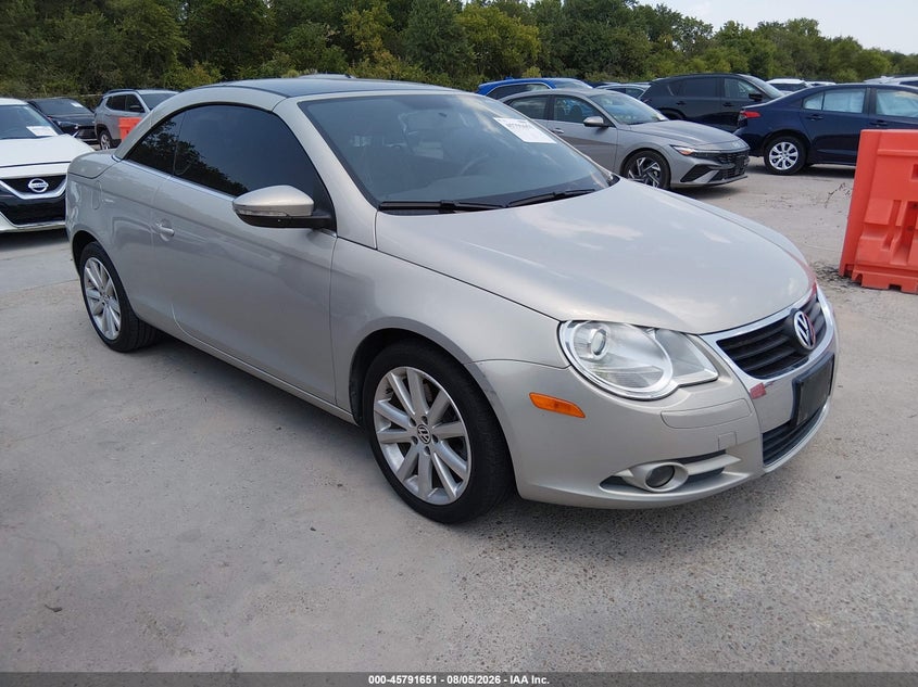 2010 Volkswagen Eos VIN WVWBA7AH7AV021371 IAAI salvage auction — NORMAL WEAR, Original (Texas), sold $1,100 on 2026-08-17 (photo 1)
