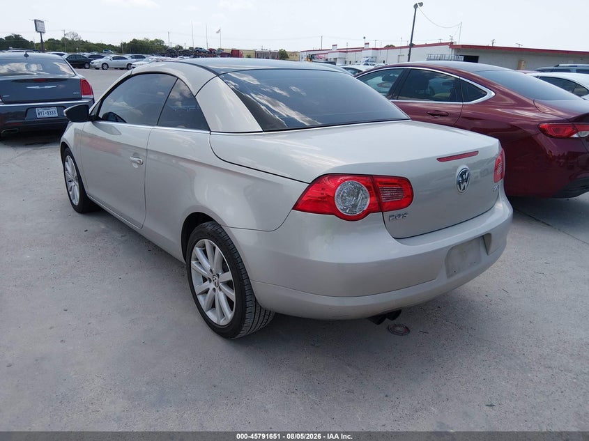 2010 Volkswagen Eos VIN WVWBA7AH7AV021371 IAAI salvage auction — NORMAL WEAR, Original (Texas), sold $1,100 on 2026-08-17 (photo 3)