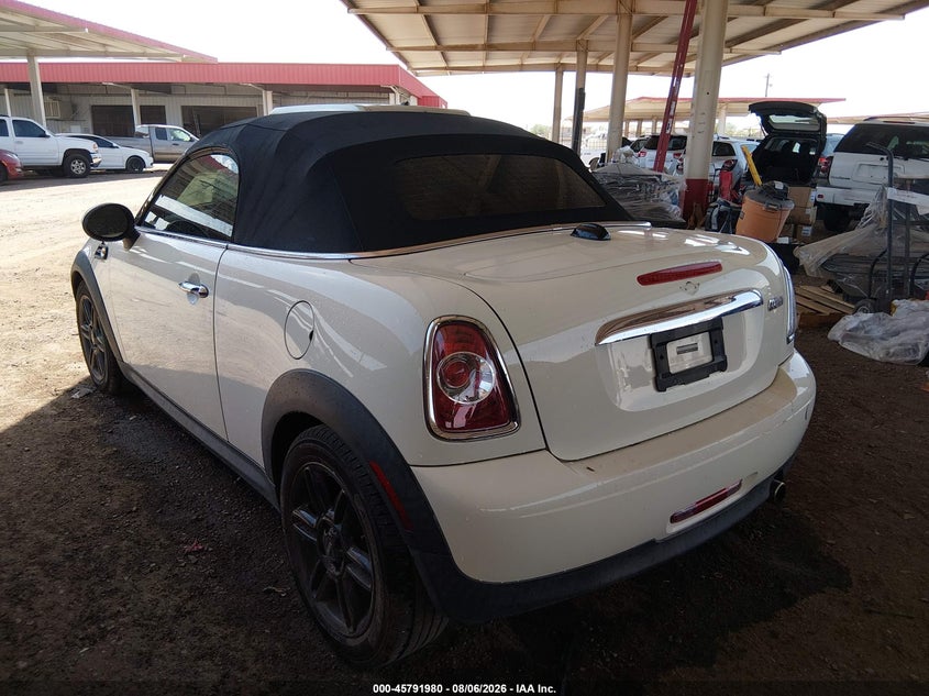 2015 Mini Roadster VIN WMWSY1C56FT625957 IAAI salvage auction — NORMAL WEAR, Clear (Arizona), sold $5,850 on 2026-08-18 (photo 3)