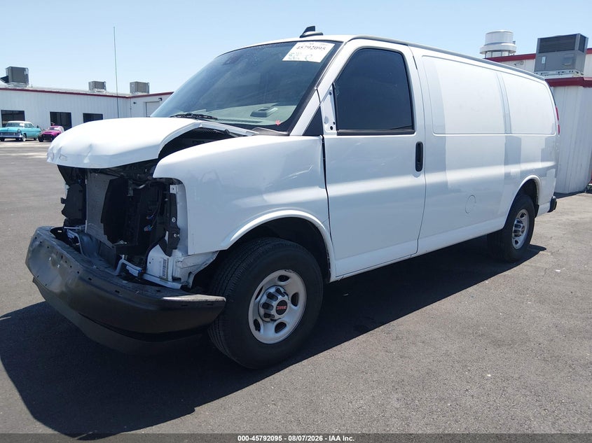 2025 Gmc Savana VIN 1GTW7AFP9S1140366 IAAI salvage auction — FRONT END, Clear (Nevada), sold $12,400 on 2026-08-14 (photo 2)