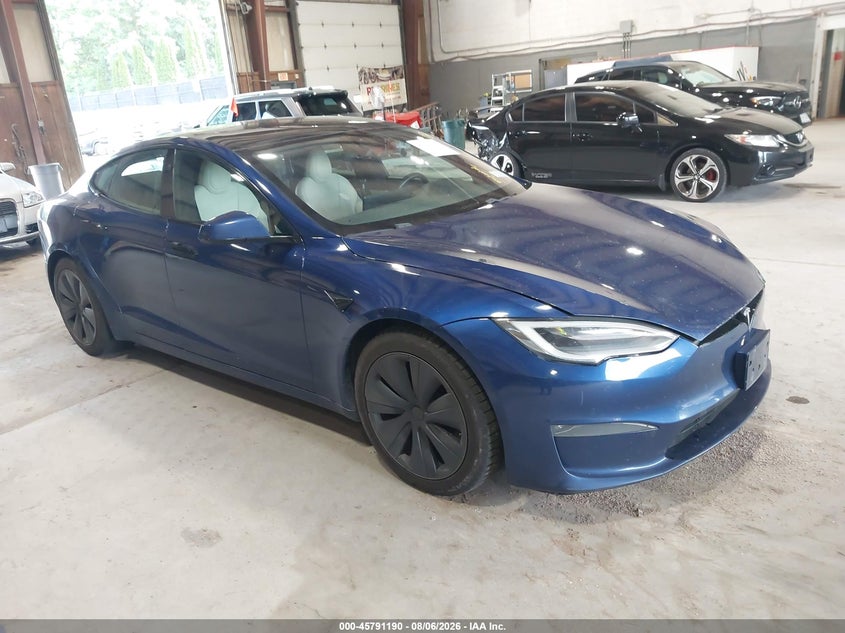 2021 Tesla Model s VIN 5YJSA1E51MF428280 — IAAI salvage auction photo