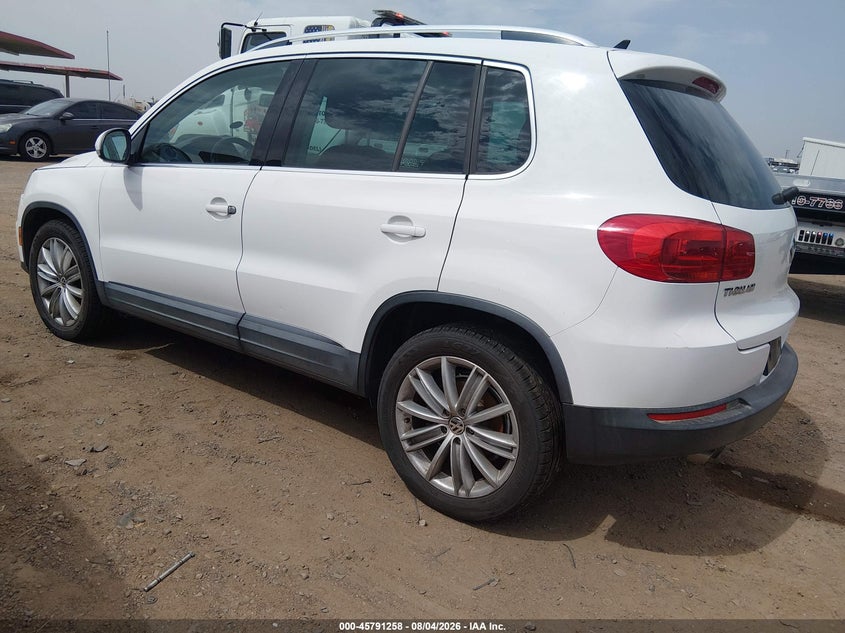 2013 Volkswagen Tiguan VIN WVGAV7AX6DW551011 IAAI salvage auction — NORMAL WEAR, Salvage Title, sold $275 on 2026-08-11 (photo 3)