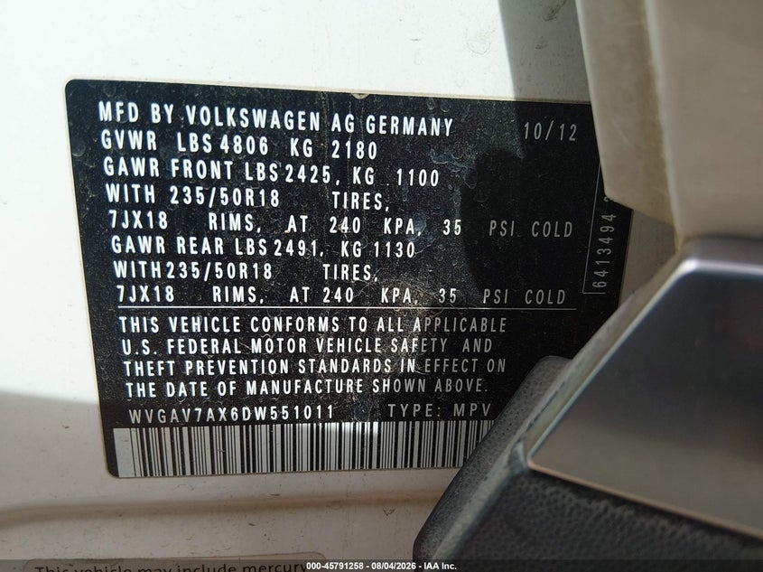 2013 Volkswagen Tiguan VIN WVGAV7AX6DW551011 IAAI salvage auction — NORMAL WEAR, Salvage Title, sold $275 on 2026-08-11 (photo 9)