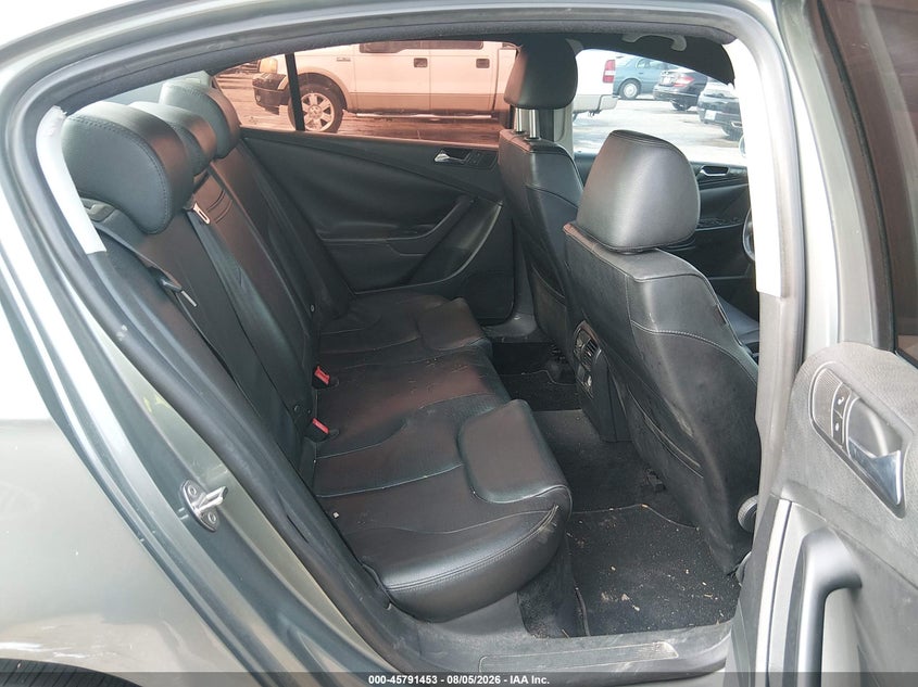2007 Volkswagen Passat VIN WVWJK73CX7E155441 IAAI salvage auction — NORMAL WEAR, Original (Texas), sold $250 on 2026-08-19 (photo 8)