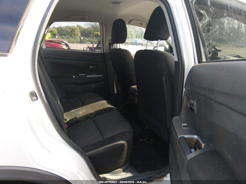 2019 Mitsubishi Outlander VIN JA4AP3AU8KU009361 IAAI salvage auction — FRONT END, Salvage Title, sold $1,850 on 2026-09-02 (photo 8)