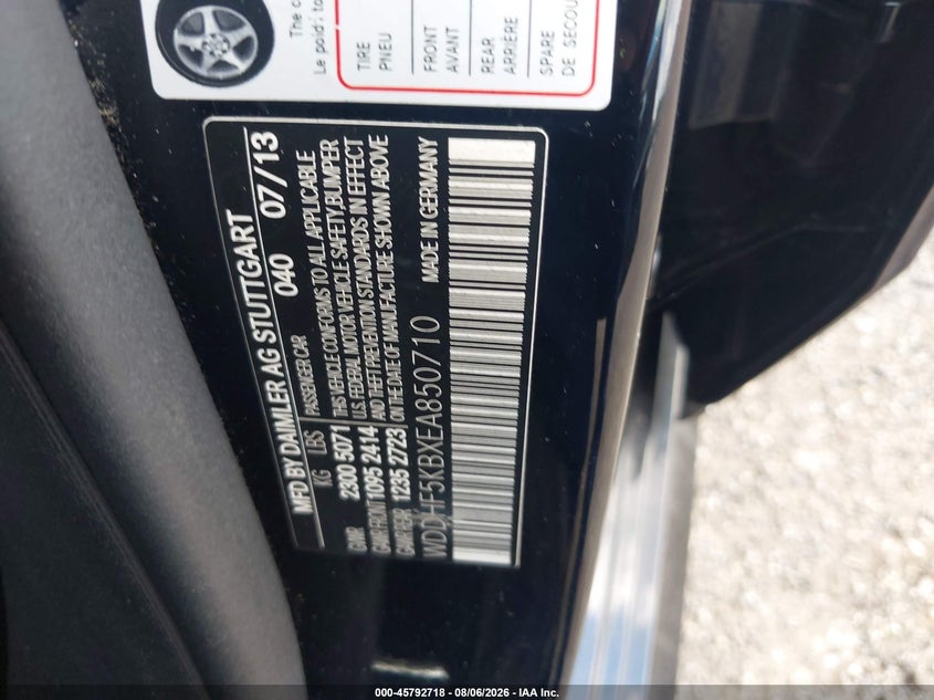 2014 Mercedes-benz E-klasse VIN WDDHF5KBXEA850710 IAAI salvage auction — RIGHT FRONT, Wait Title, sold $1,900 on 2026-08-21 (photo 9)