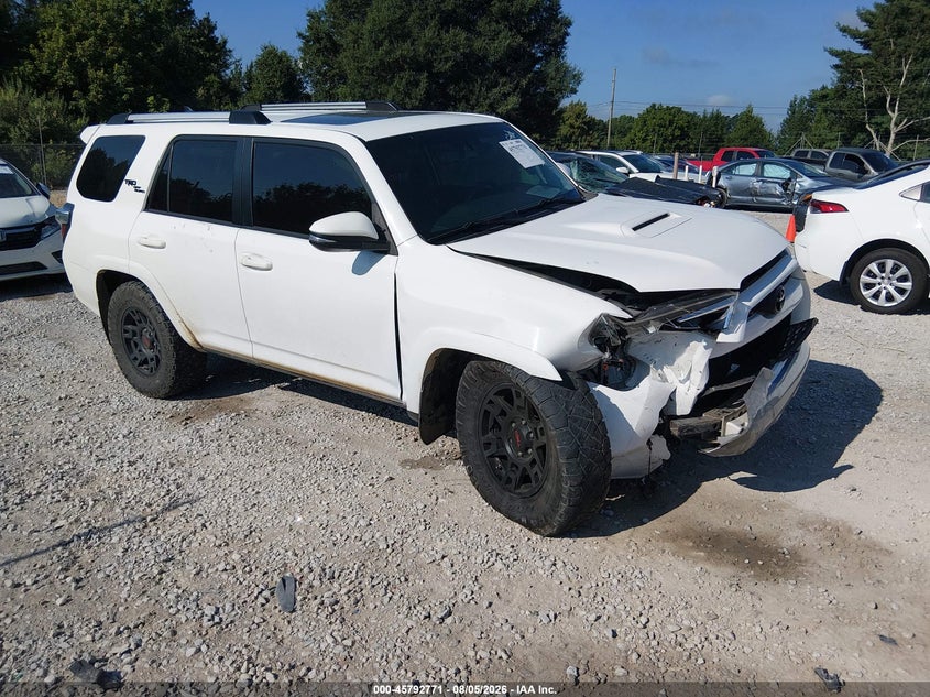 2018 Toyota 4runner VIN JTEBU5JR2J5533247 — IAAI salvage auction photo