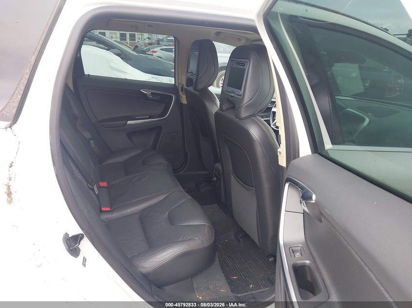 2012 Volvo Xc60 VIN YV4952DZ1C2279378 IAAI salvage auction — NORMAL WEAR, Salvage Title, sold $1,675 on 2026-08-10 (photo 8)