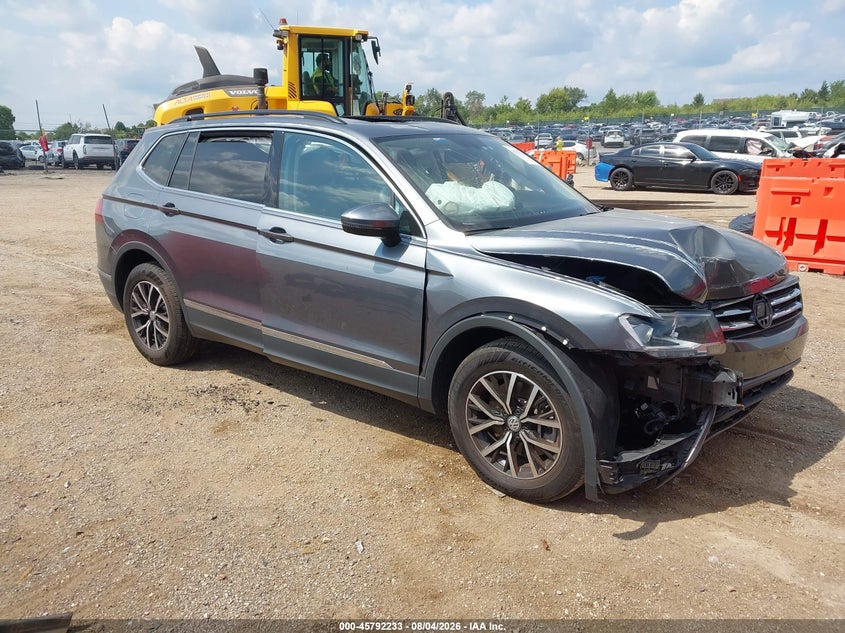 2021 Volkswagen Tiguan VIN 3VV2B7AX2MM092773 IAAI salvage auction — FRONT END, Salvage Title, sold $2,850 on 2026-09-23 (photo 1)