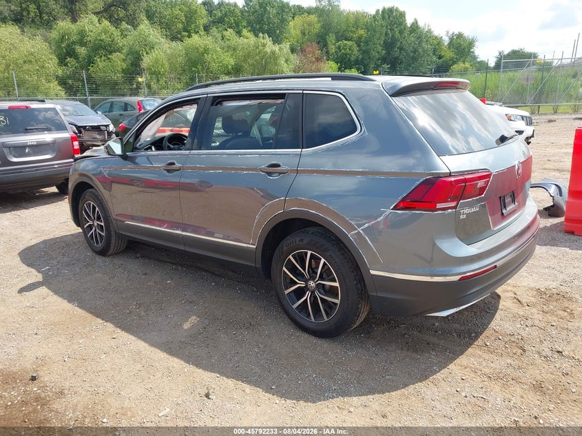 2021 Volkswagen Tiguan VIN 3VV2B7AX2MM092773 IAAI salvage auction — FRONT END, Salvage Title, sold $2,850 on 2026-09-23 (photo 3)