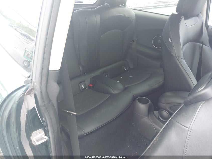 2015 Mini Hard top VIN WMWXP7C54F2A38693 IAAI salvage auction — WATER/FLOOD, Salvage Title, sold $2,000 on 2026-09-03 (photo 8)