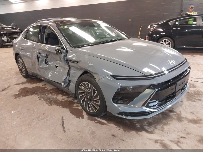 2026 Hyundai Sonata VIN KMHL34JJXTA138707 — IAAI salvage auction photo