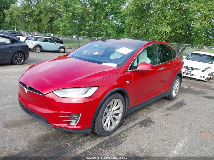 2017 Tesla Model x VIN 5YJXCBE22HF039259 IAAI salvage auction — WATER/FLOOD, Salvage Title, sold $7,600 on 2026-09-27 (photo 2)