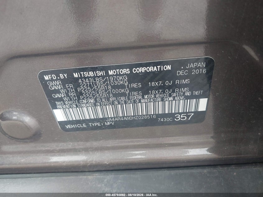 2017 Mitsubishi Outlander VIN JA4AR4AW0HZ028516 IAAI salvage auction — NORMAL WEAR, Salvage Title, sold $2,200 on 2026-08-19 (photo 9)