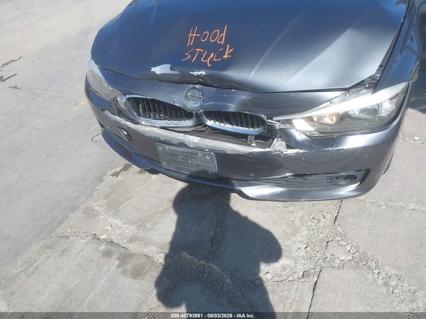 2013 BMW 3 series VIN WBA3C1C5XDF441152 IAAI salvage auction — NORMAL WEAR, Clear - Dealer Only (California), sold $2,025 on 2026-08-10 (photo 6)