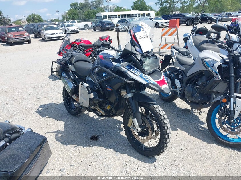 2023 BMW R 1250 VIN WB10M0306P6G62706 — IAAI salvage auction photo