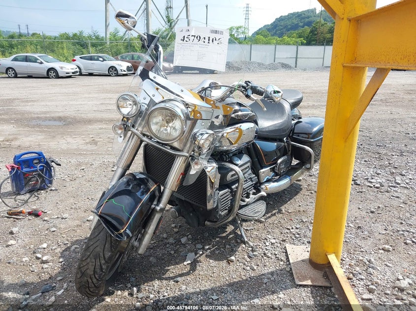 2015 Triumph motorcycle Rocket VIN SMTC06LR4FJ663750 IAAI salvage auction — FRONT END, Wait Title, sold $1,750 on 2026-10-02 (photo 2)
