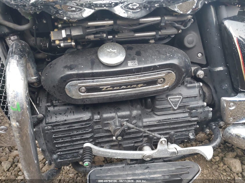 2015 Triumph motorcycle Rocket VIN SMTC06LR4FJ663750 IAAI salvage auction — FRONT END, Wait Title, sold $1,750 on 2026-10-02 (photo 9)