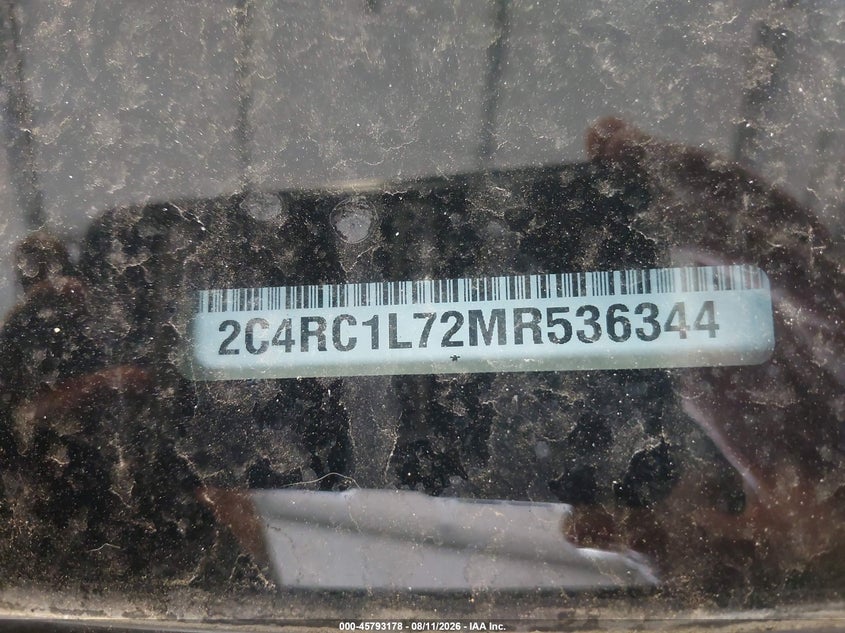 2021 Chrysler Pacifica VIN 2C4RC1L72MR536344 IAAI salvage auction — FRONT END, Wait Title, sold $9,500 on 2026-09-05 (photo 9)