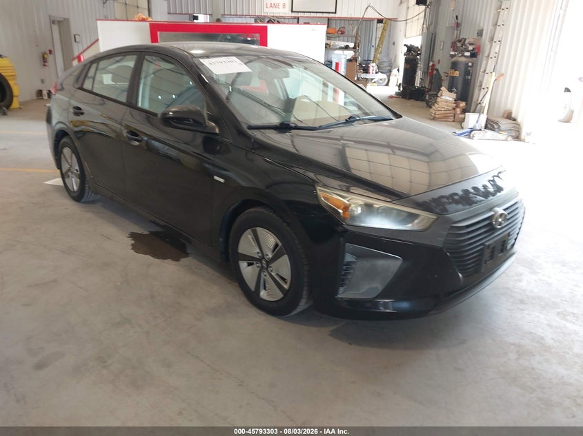 2018 Hyundai Ioniq hybrid VIN KMHC65LC5JU075944 — IAAI salvage auction photo