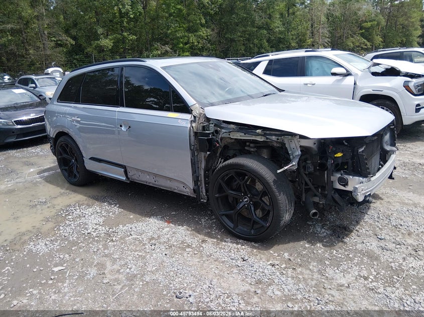 2021 Audi Sq7 VIN WA1VWBF72MD017945 — IAAI salvage auction photo