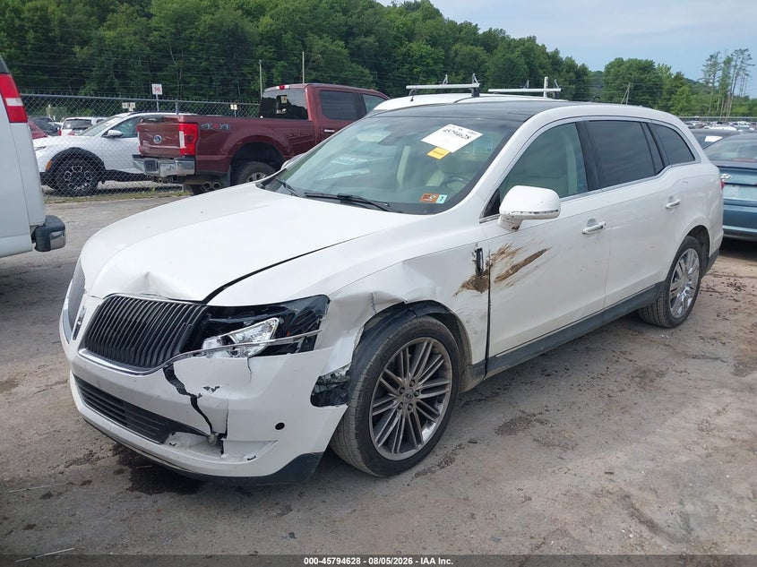 2013 Lincoln Mkt VIN 2LMHJ5AT0DBL52179 IAAI salvage auction — LEFT FRONT, Salvage (West Virginia), sold $1,650 on 2026-09-10 (photo 2)