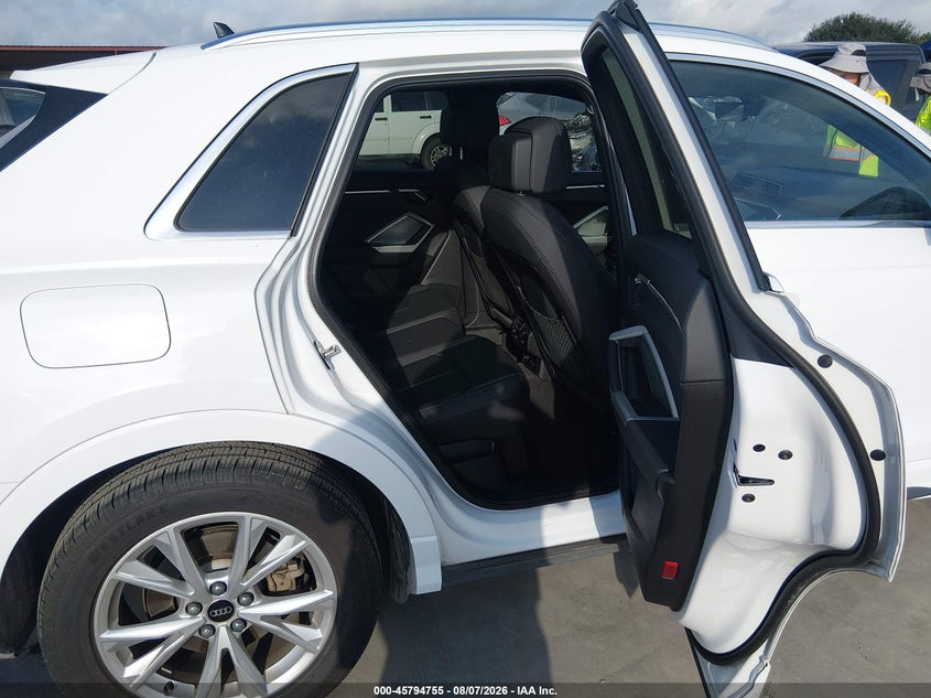 2024 Audi Q3 VIN WA1DECF39R1124176 IAAI salvage auction — UNKNOWN, Salvage Title, sold $16,500 on 2026-08-18 (photo 8)