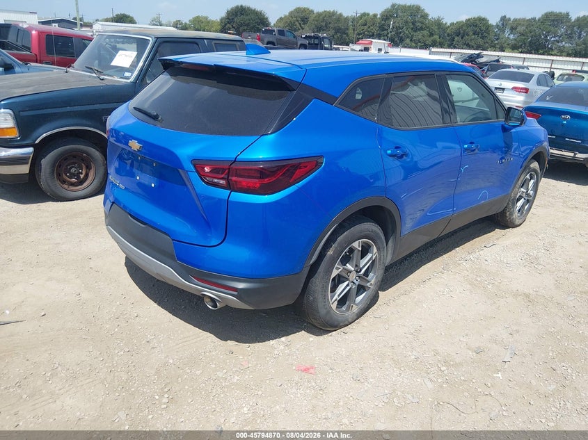 2025 Chevrolet Blazer VIN 3GNKBHR48SS185795 IAAI salvage auction — FRESH WATER, Salvage Title, sold $11,575 on 2026-08-18 (photo 4)