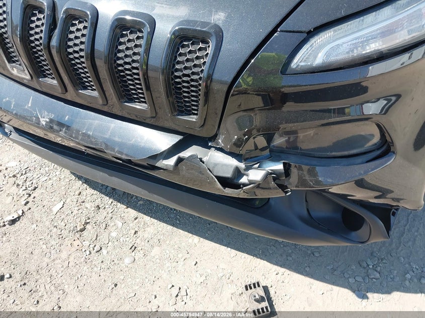 2016 Jeep Cherokee VIN 1C4PJMDS0GW333756 IAAI salvage auction — FRONT END, Clear (Massachusetts), sold $1,150 on 2026-08-20 (photo 6)