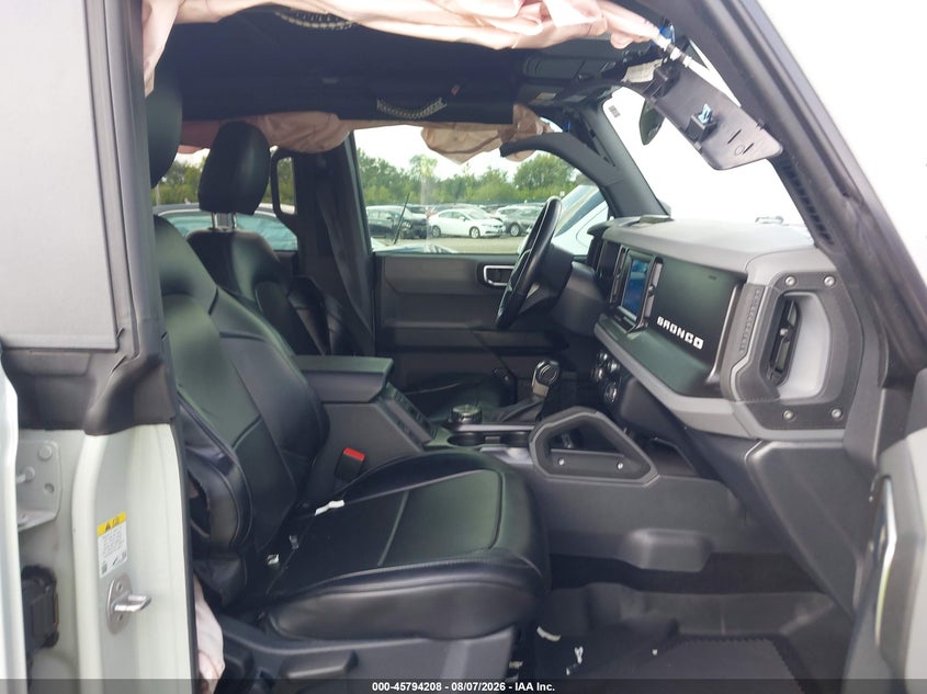 2021 Ford Bronco VIN 1FMDE5BHXMLA84122 IAAI salvage auction — LEFT SIDE, Salvage Title, sold $17,150 on 2026-09-09 (photo 5)