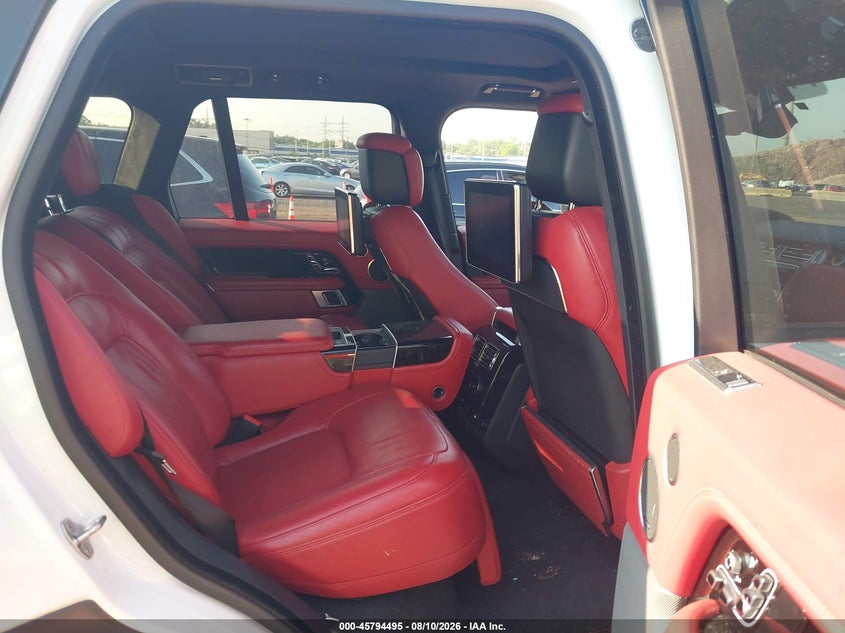 2019 Land rover RANGE ROVER VIN SALGV2RE2KA545116 IAAI salvage auction — FRONT END, Mv-907A (New York), sold $14,200 on 2026-08-21 (photo 8)