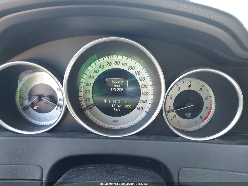 2014 Mercedes-benz C class VIN WDDGF8AB4EG245402 IAAI salvage auction — NORMAL WEAR, Original (Maine), sold $1,500 on 2026-08-11 (photo 7)