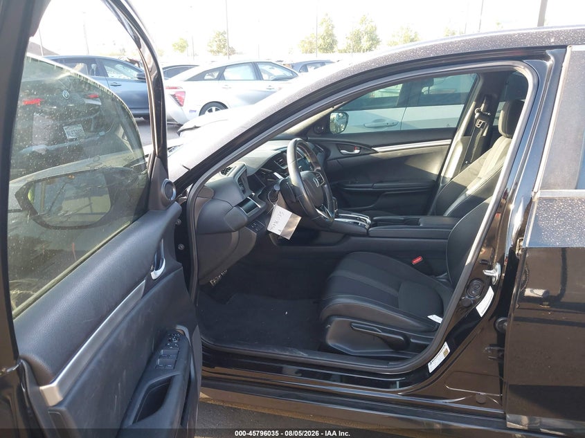 2019 Honda Civic VIN 2HGFC2F83KH544082 IAAI salvage auction — RIGHT FRONT, Wait Title, sold $3,850 on 2026-08-30 (photo 5)