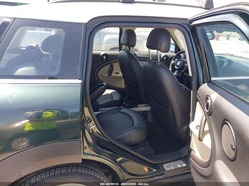 2012 Mini Cooper VIN WMWZC3C55CWL82810 IAAI salvage auction — NORMAL WEAR, Clear - Dealer Only (California), sold $2,400 on 2026-08-12 (photo 8)