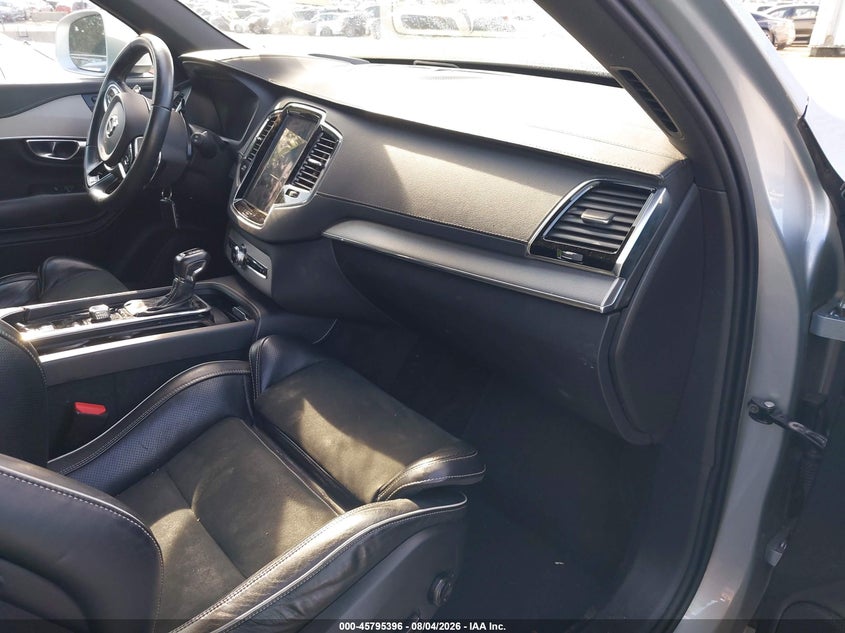 2019 Volvo Xc90 VIN YV4A22PM9K1452364 IAAI salvage auction — FRONT END, Wait Title, sold $8,000 on 2026-08-22 (photo 5)