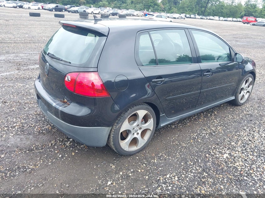 2008 Volkswagen Gti VIN WVWGV71K38W116469 IAAI salvage auction — NORMAL WEAR, Clear (New York), sold $450 on 2026-08-11 (photo 4)