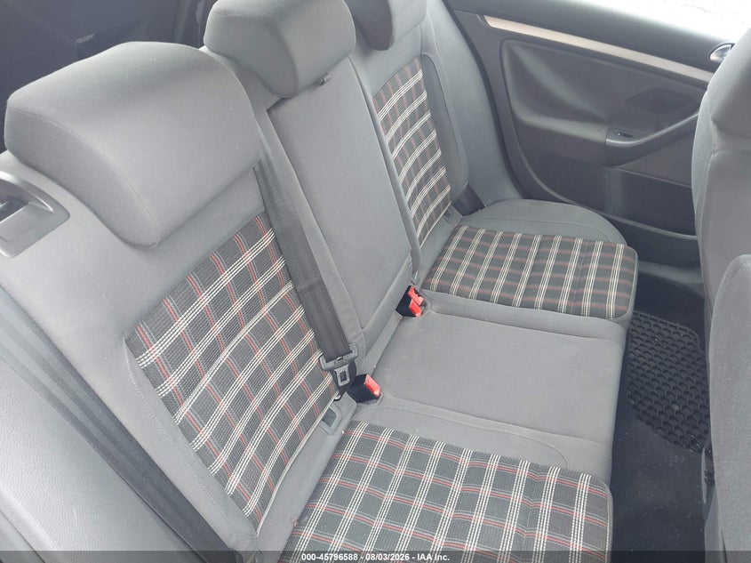 2008 Volkswagen Gti VIN WVWGV71K38W116469 IAAI salvage auction — NORMAL WEAR, Clear (New York), sold $450 on 2026-08-11 (photo 8)
