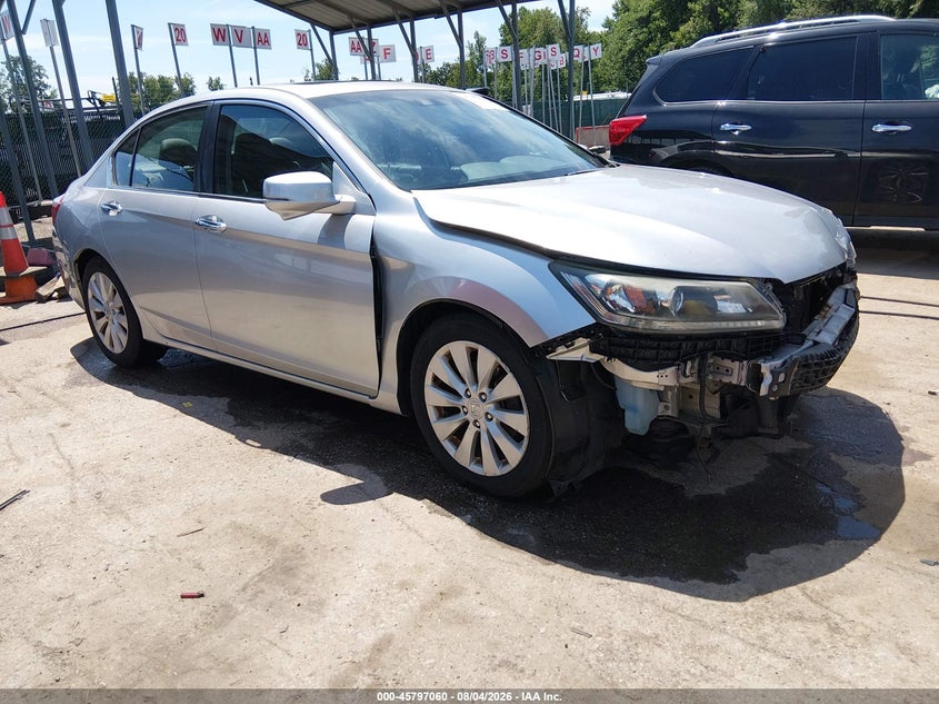 2013 Honda Accord VIN 1HGCR2F85DA162946 IAAI salvage auction — FRONT END, Salvage Title, sold $2,050 on 2026-08-27 (photo 1)
