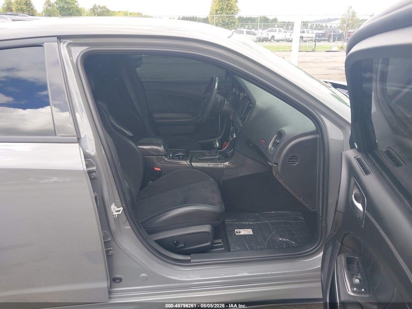 2019 Dodge Charger VIN 2C3CDXGJ5KH703671 IAAI salvage auction — LEFT SIDE, Salvage Title, sold $15,100 on 2026-09-01 (photo 5)