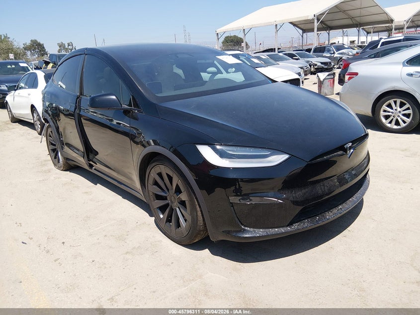 2022 Tesla Model x VIN 7SAXCBE69NF357171 — IAAI salvage auction photo