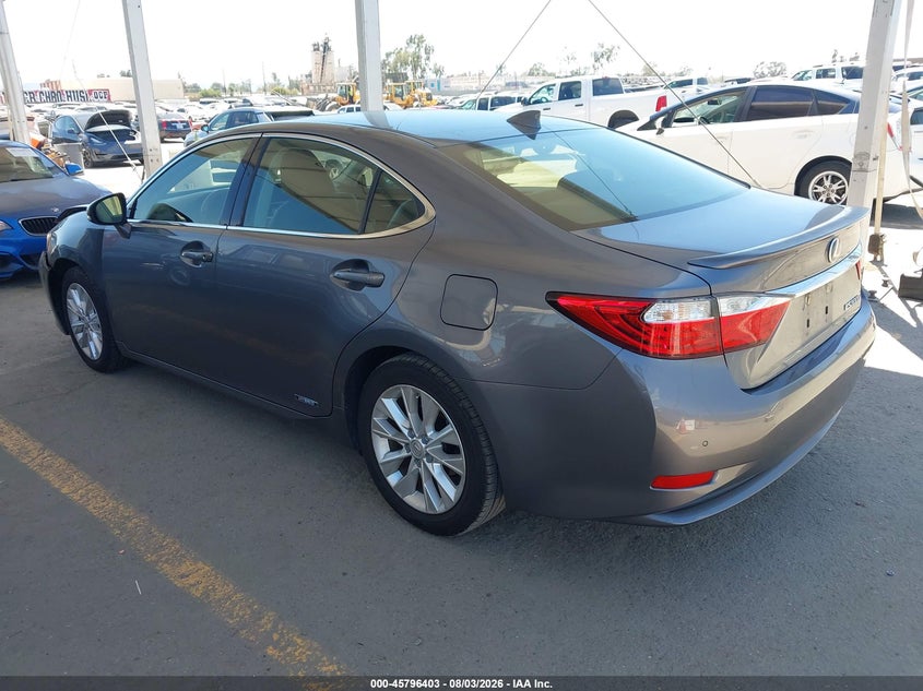 2015 Lexus ES VIN JTHBW1GG4F2091219 IAAI salvage auction — FRONT END, Wait Title, sold $7,600 on 2026-09-30 (photo 3)
