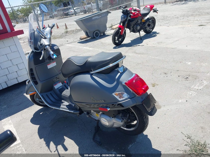 2016 Vespa Gts VIN ZAPM459L7G5101080 IAAI salvage auction — RIGHT REAR, Salvage (California), sold $875 on 2026-08-18 (photo 3)