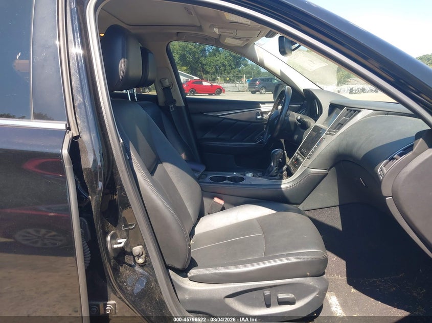 2017 Infiniti Q50 VIN JN1EV7ARXHM840050 IAAI salvage auction — UNKNOWN, Salvage Title, sold $2,450 on 2026-08-19 (photo 5)