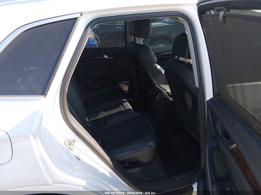 2018 Audi Q5 VIN WA1BNAFY9J2139041 IAAI salvage auction — NORMAL WEAR, Clear (Oklahoma), sold $2,150 on 2026-08-14 (photo 7)
