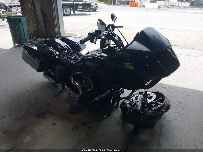 2022 Harley-davidson Road glide VIN 1HD1ACL18NB627563 — IAAI salvage auction photo