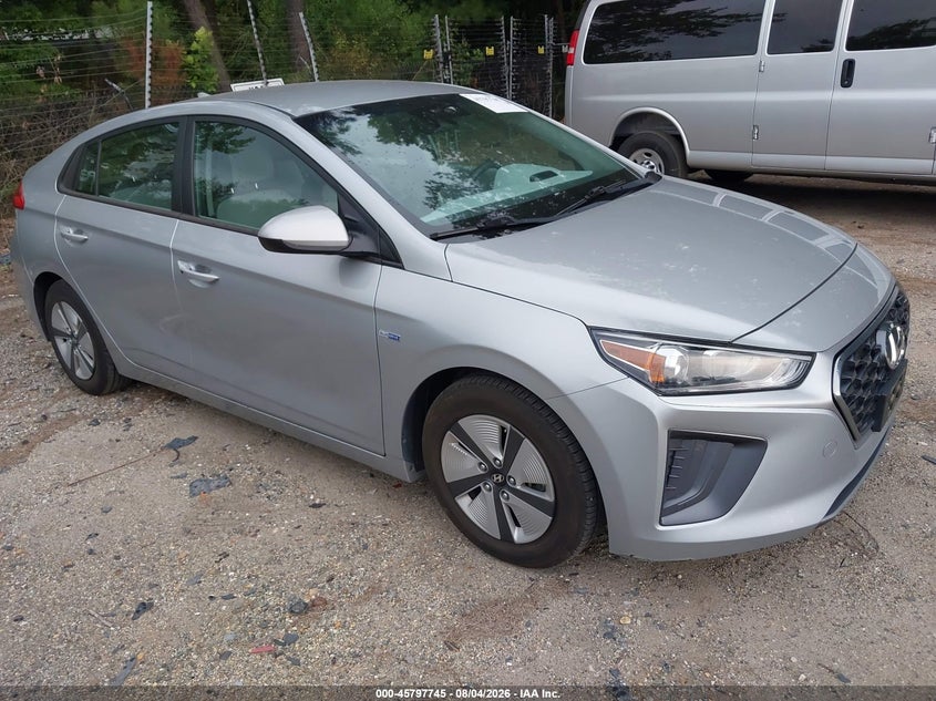 2020 Hyundai Ioniq hybrid VIN KMHC65LC3LU232860 — IAAI salvage auction photo