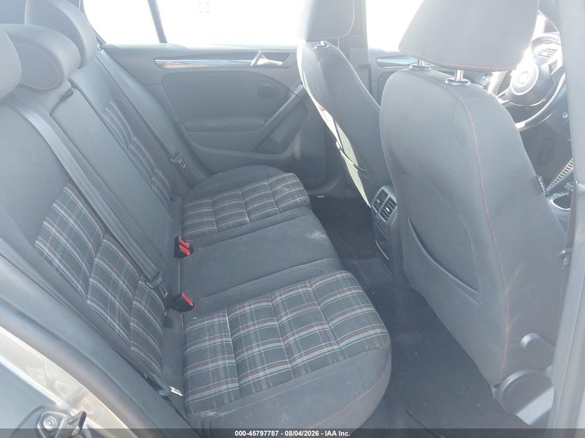 2012 Volkswagen Gti VIN WVWHD7AJ6CW207288 IAAI salvage auction — NORMAL WEAR, Clear (Illinois), sold $475 on 2026-08-13 (photo 8)