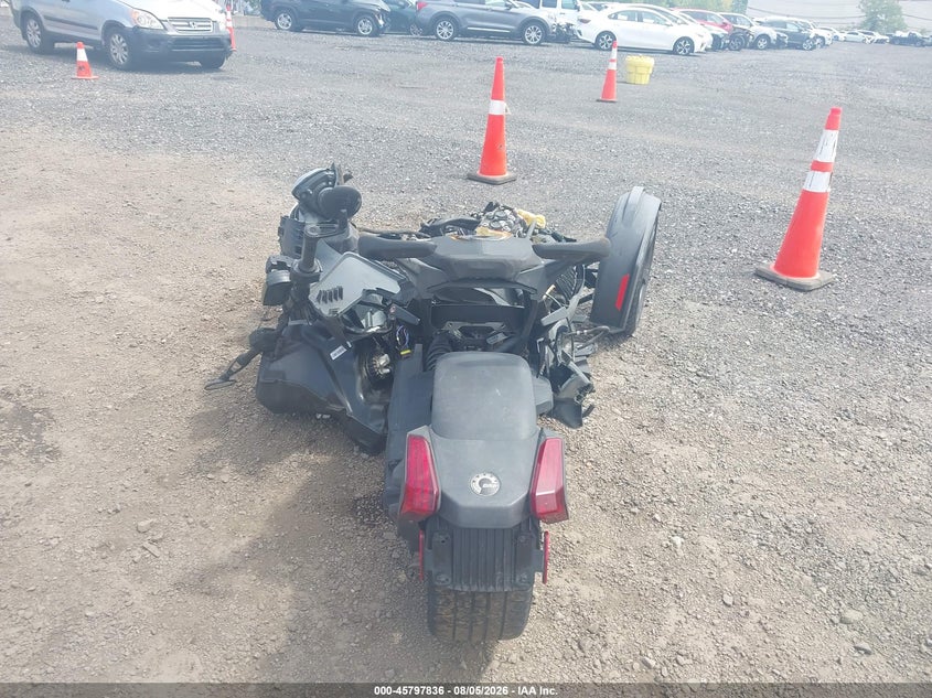 2021 Can-am/ brp Ryker VIN 3JB2FEG23MJ004210 IAAI salvage auction — ALL OVER, Salvage Title, sold $100 on 2026-09-23 (photo 6)